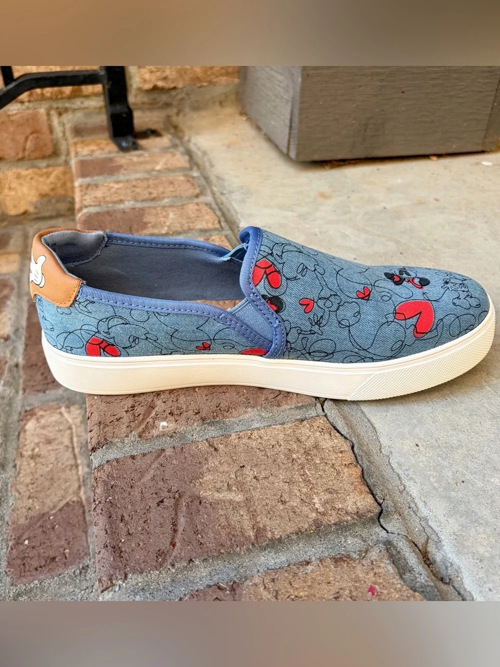 Disney X Aldo True Original Slip On Sneaker Sz 8.5 Mickey Minnie Mouse Denim EUC
